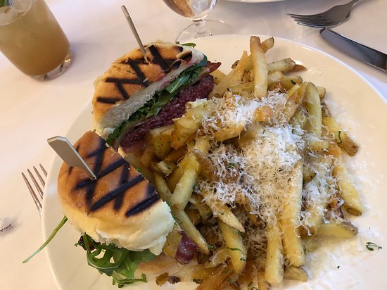 Proof on Main signature dishes Bison Burger
Charred Octopus
Roasted Bones